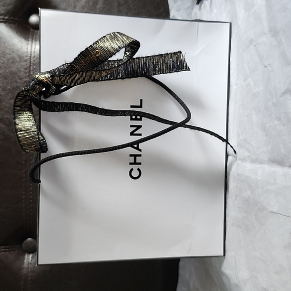 Chanel bundle - Picture 5 of 11